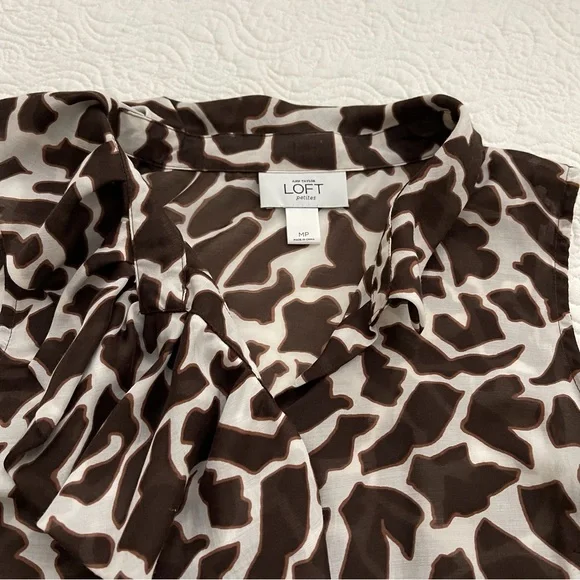 Ann Taylor Loft Top Sleeveless Giraffe Print Size Petite MP - Picture 6 of 12